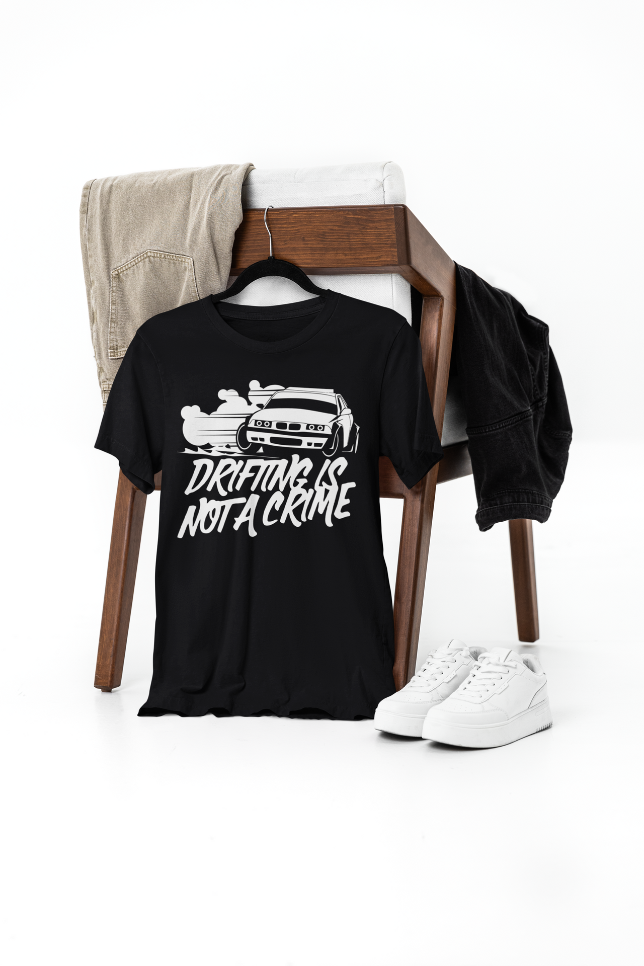 Camiseta Drifting is not a Crime